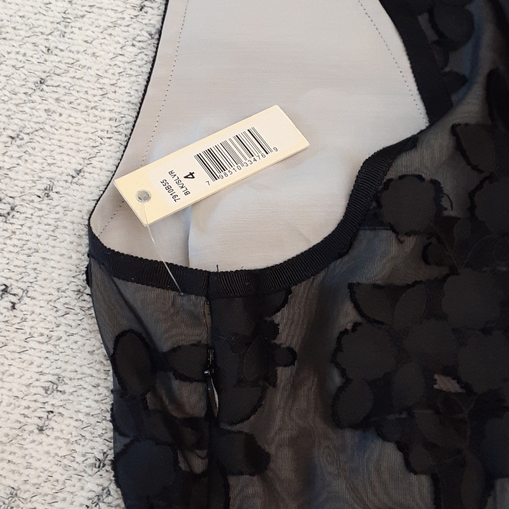 MAX STUDIO DRESS - Picture 7 of 10